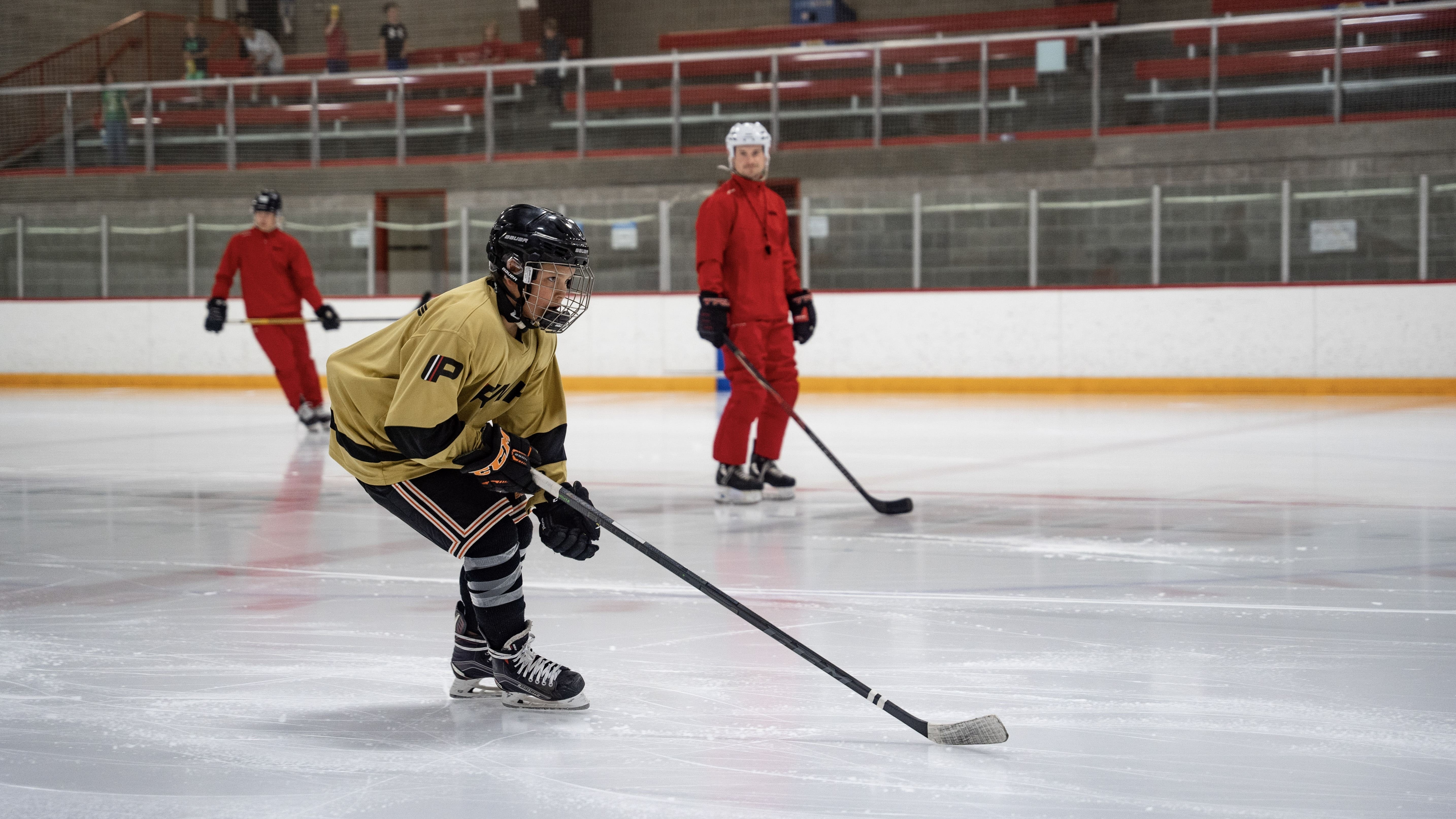 Edge Hockey Skating Camps On Ice